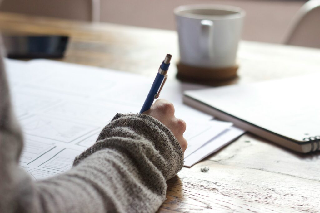 Client learning what a family law appraisal includes during divorce or support negotiations